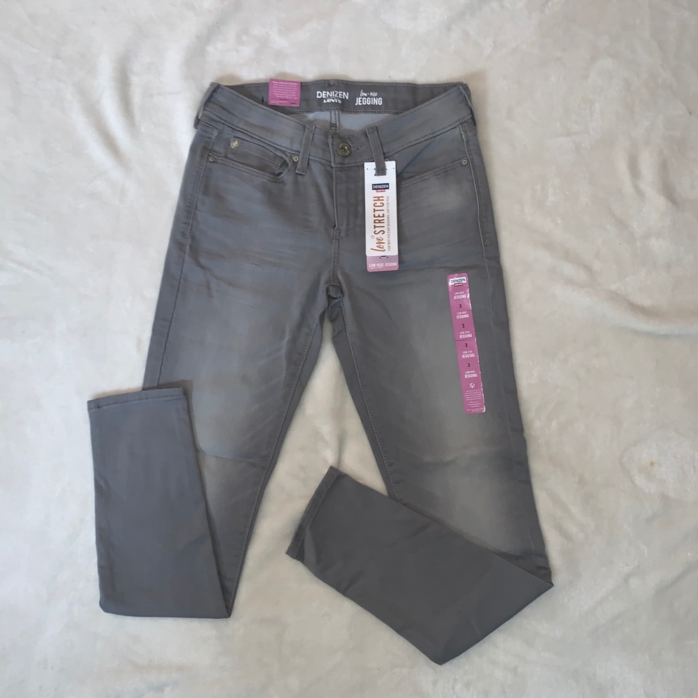 Women’s Levi’s Grey Acid Washed Jeans